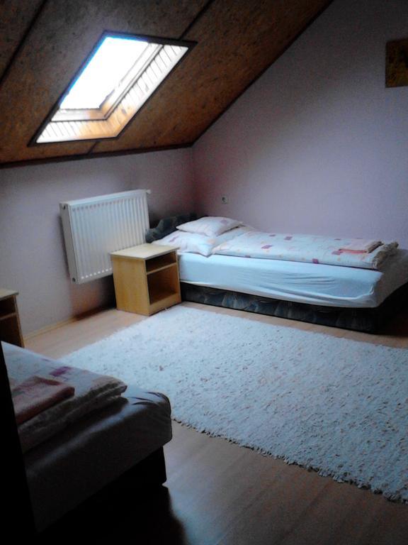 Vadvirag Vendeghaz Otel Lenti Oda fotoğraf